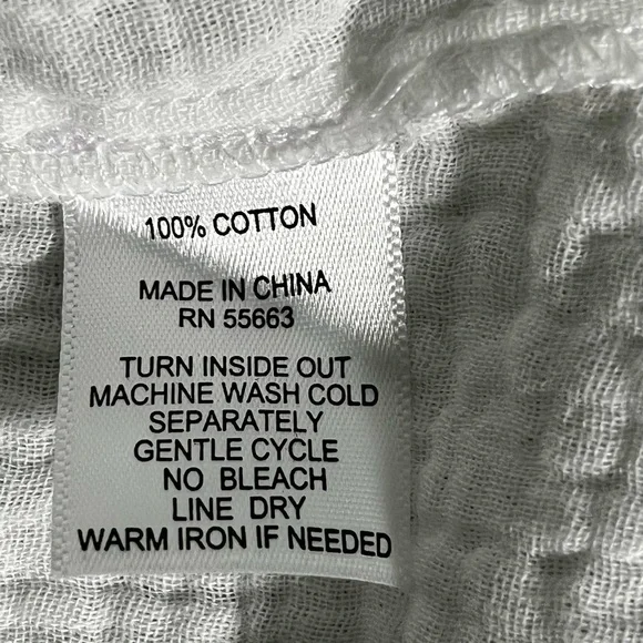 cupcakes & cashmere White Tie-Strap Gauze Tank Top - Picture 8 of 8